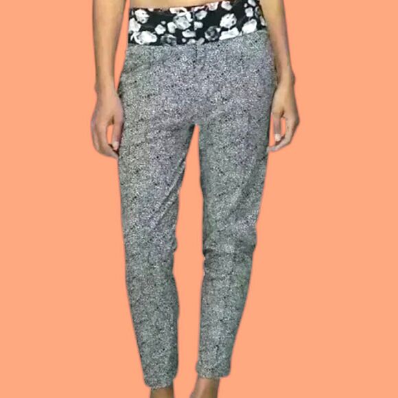 Lululemon Departure Pant - Size 8 - Picture 1 of 6